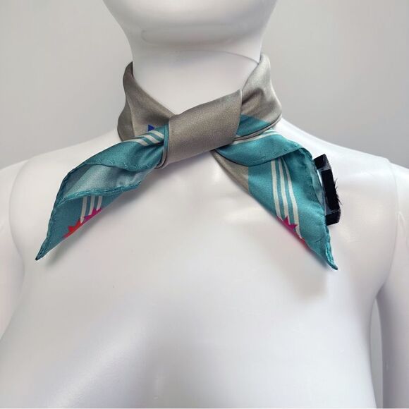 ɴᴡᴏᴛ ᴇᴍᴘᴏʀɪᴏ ᴀʀᴍᴀɴɪ ᴍᴜʟʙᴇʀʀʏ ꜱɪʟᴋ ɴᴇᴄᴋᴇʀᴄʜɪᴇꜰ ꜱꜱ19 ᴄᴏʟʟᴇᴄᴛɪᴏɴ - Picture 5 of 14